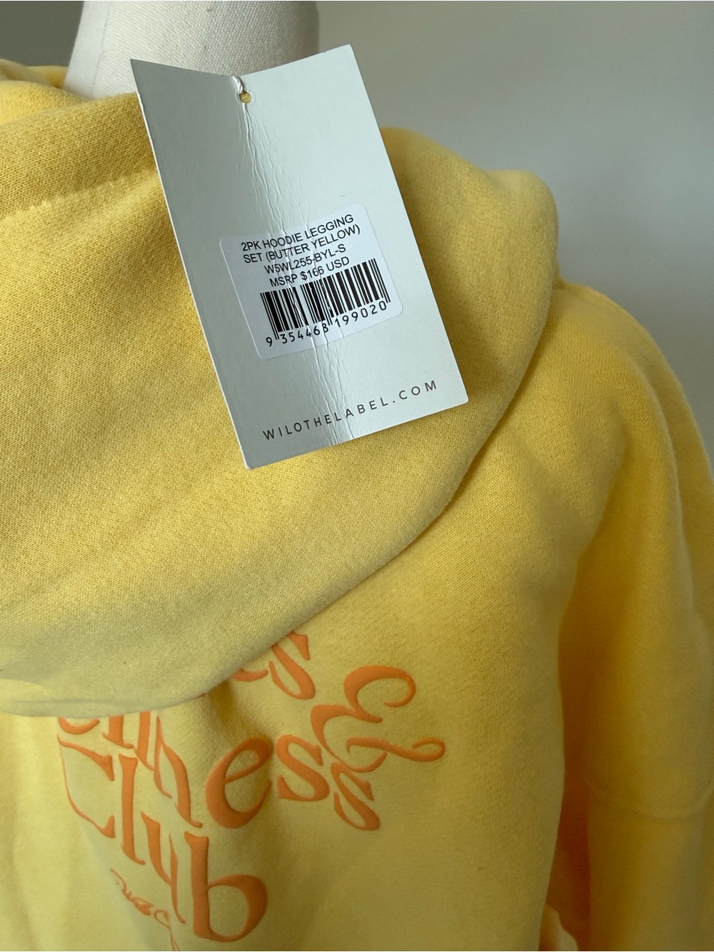 WILO Yellow Hoodie Sweater and Leggings SET - Sports Wellness Club Graphic - Picture 4 of 5